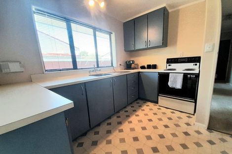 Photo of property in 10 Charisma Court, Kelvin Grove, Palmerston North, 4414