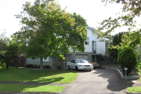 Photo of property in 17 Olena Avenue, Sunnyhills, Auckland, 2010