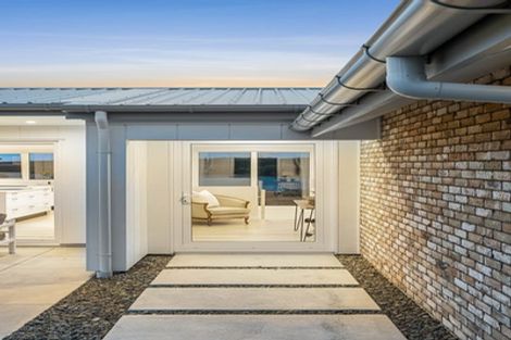 Photo of property in 30 Pacific Cliffs Drive, Gulf Harbour, Whangaparaoa, 0930