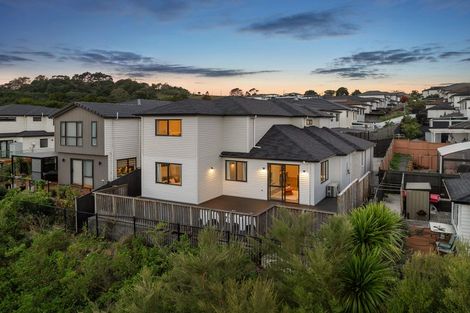 Photo of property in 3 Hing Street, Flat Bush, Auckland, 2019