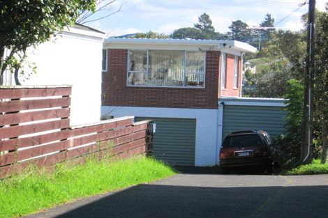 Photo of property in 1/506 East Coast Road, Windsor Park, Auckland, 0630