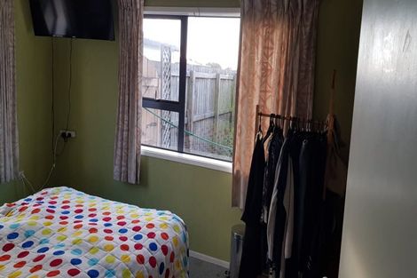 Photo of property in 8 Farnham Place, Bell Block, New Plymouth, 4312