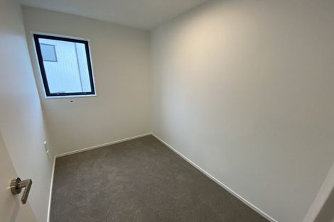 Photo of property in 35a Crestview Rise, Papakura, 2110