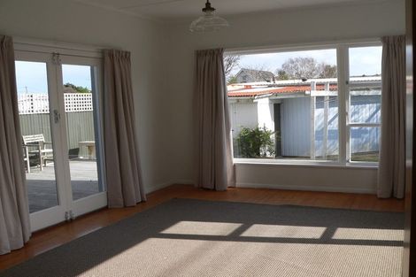 Photo of property in 140 Epuni Street, Epuni, Lower Hutt, 5011