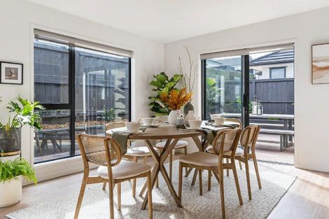 Photo of property in 15 Ariel Place, Snells Beach, 0920