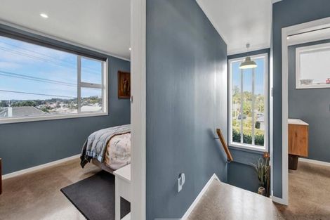 Photo of property in 2/58 Paynters Avenue, Strandon, New Plymouth, 4312