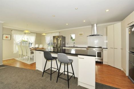 Photo of property in 35 Mataroa Place, Parklands, Christchurch, 8083