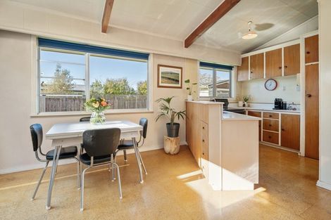 Photo of property in 18 Newbourne Crescent, Redwoodtown, Blenheim, 7201
