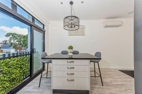 Photo of property in 4 Mayfly Lane, Hobsonville, Auckland, 0616