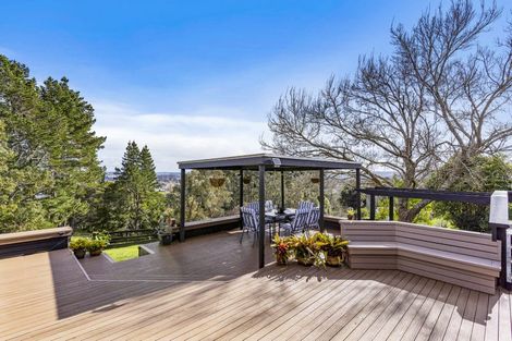 Photo of property in 231 Kaipara Road, Papakura, 2582