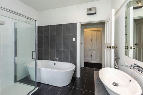 Photo of property in 55 Kotare Street, Fendalton, Christchurch, 8041