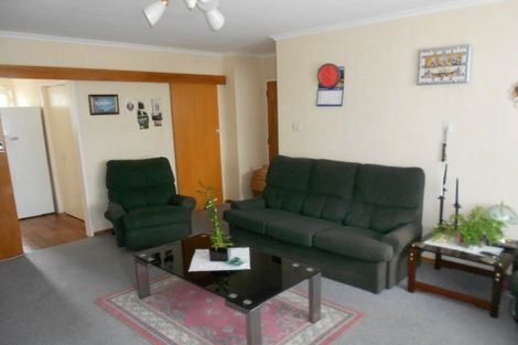 Photo of property in 5 Kiwi Court, Roslyn, Palmerston North, 4414