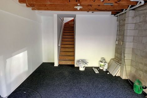 Photo of property in 127 Welcome Bay Road, Welcome Bay, Tauranga, 3112