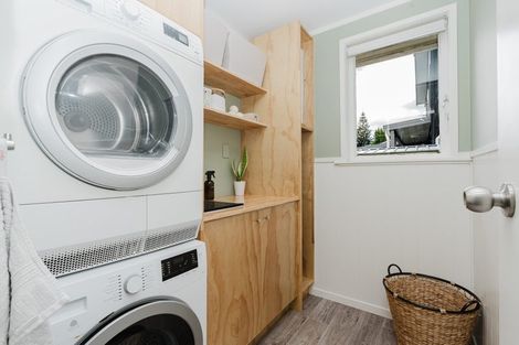 Photo of property in 45 Yeats Crescent, Fairfield, Hamilton, 3214