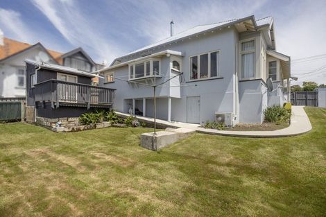 Photo of property in 9 Ure Street, South Hill, Oamaru, 9400