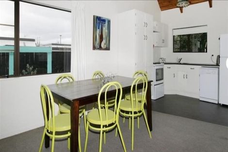 Photo of property in 21 Woodfield Avenue, Roslyn, Palmerston North, 4414