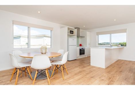 Photo of property in 25 Northcoast Place, Mangawhai Heads, Mangawhai, 0505