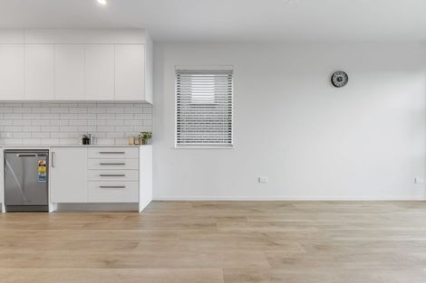 Photo of property in 201/25 Potter Avenue, Northcote, Auckland, 0627