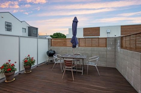 Photo of property in 44b Devon Street, Sydenham, Christchurch, 8023