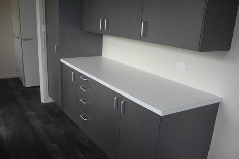 Photo of property in 57 Banks Street, Marfell, New Plymouth, 4310