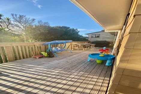 Photo of property in 2/47 Flaxdale Street, Birkdale, Auckland, 0626