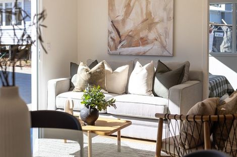 Photo of property in 17a Hamurana Place, Te Atatu Peninsula, Auckland, 0610