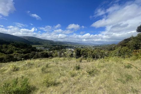 Photo of property in 42 Sylvan Way, Silverstream, Upper Hutt, 5019