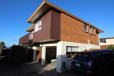 Photo of property in 2/14 Prospect Terrace, Milford, Auckland, 0620