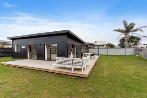 Photo of property in 109 Winifred Avenue, Whangamata, 3620