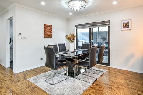 Photo of property in 76 Carruth Road, Papatoetoe, Auckland, 2025