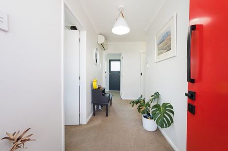 Photo of property in 55 Lockhart Avenue, Milson, Palmerston North, 4414