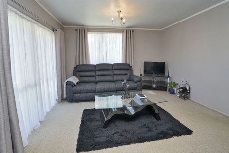 Photo of property in 40 Lindsay Crescent, Nawton, Hamilton, 3200