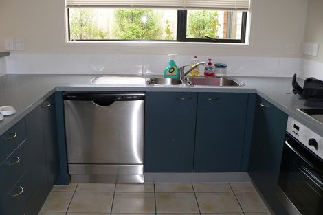 Photo of property in 45 Tiri Tiri Road, Birkdale, Auckland, 0626