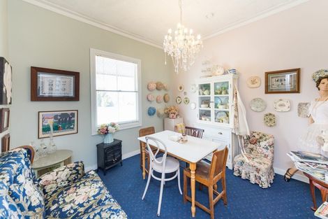 Photo of property in 89 Bridge Street, Bulls, 4818