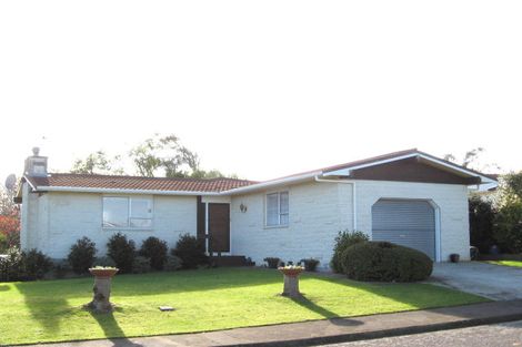 Photo of property in 22 Brandon Street, Otaki, 5512