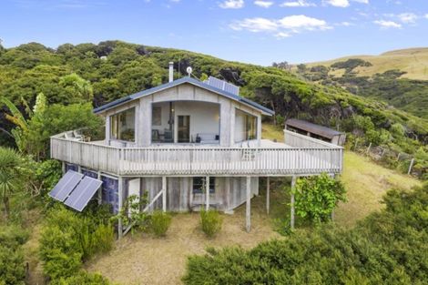 Photo of property in 1574 Whaanga Road, Raglan, 3296