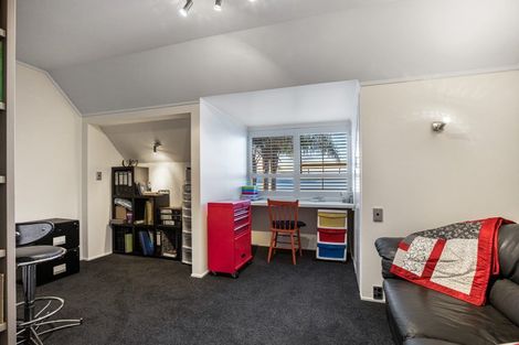 Photo of property in 143 Torkar Road, Clarks Beach, 2122