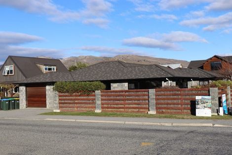 Photo of property in 90 Inniscort Street, Cromwell, 9310