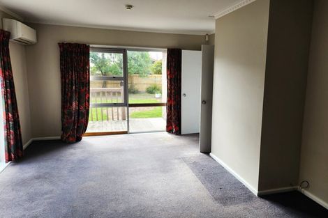 Photo of property in 5 Prestons Road, Redwood, Christchurch, 8051