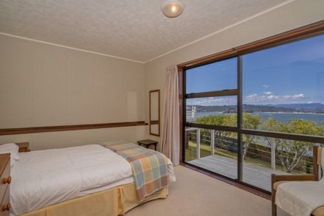 Photo of property in 4 Harbour Lights Terrace, Whitianga, 3592