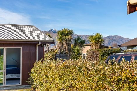 Photo of property in 15 Hewson Crescent, Lake Hawea, Wanaka, 9382