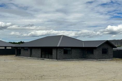 Photo of property in 4 Sequoia Close, Alexandra, 9320