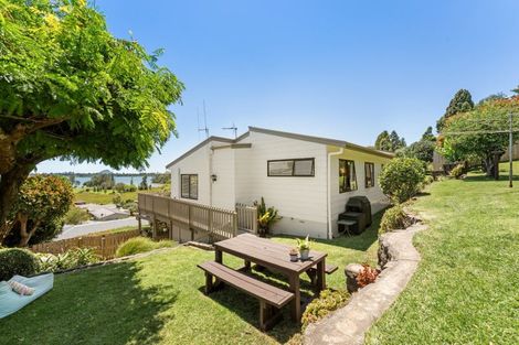 Photo of property in 31 Dingadee Street, Welcome Bay, Tauranga, 3112
