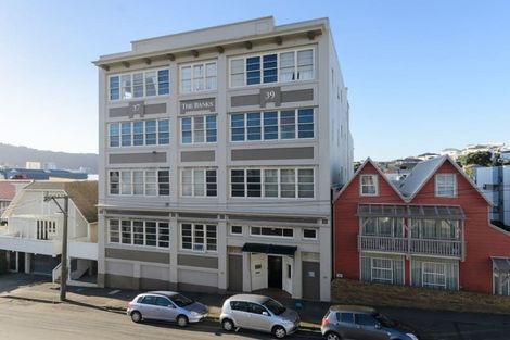 Photo of property in 1/37 Majoribanks Street, Mount Victoria, Wellington, 6011