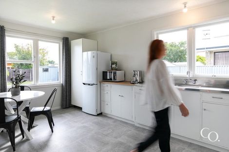 Photo of property in 27 Upham Street, Havelock North, 4130