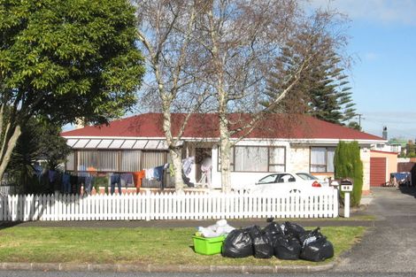 Photo of property in 12 Totara Road, Manurewa, Auckland, 2102