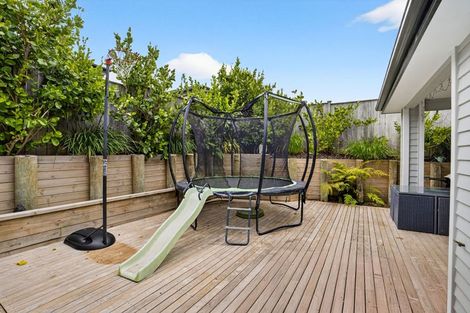 Photo of property in 9 Magnum Drive, Kumeu, 0810