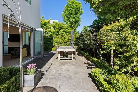 Photo of property in 35b Holly Road, St Albans, Christchurch, 8014