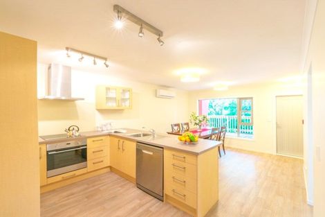 Photo of property in 29e Wai-iti Crescent, Woburn, Lower Hutt, 5010