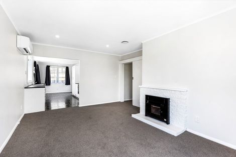 Photo of property in 33 Cleland Crescent, Naenae, Lower Hutt, 5011